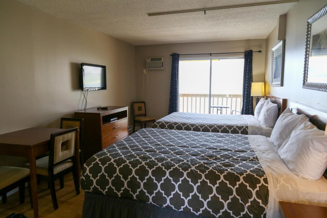 Richter Pass Beach Resort Osoyoos Buitenkant foto