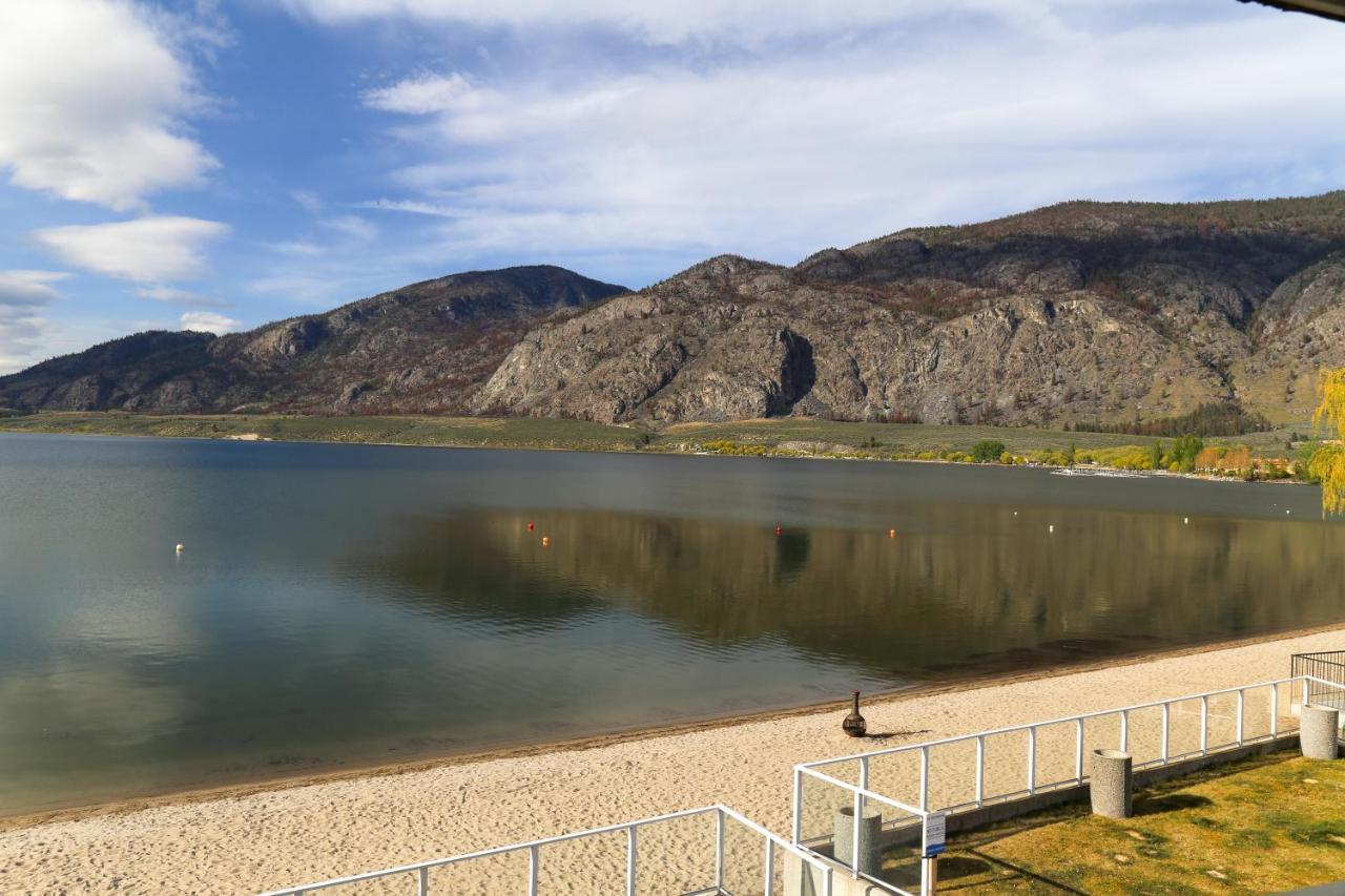 Richter Pass Beach Resort Osoyoos Buitenkant foto