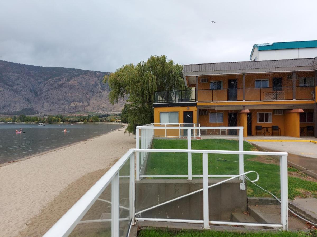 Richter Pass Beach Resort Osoyoos Buitenkant foto