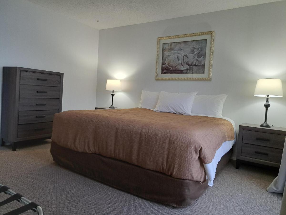 Richter Pass Beach Resort Osoyoos Buitenkant foto